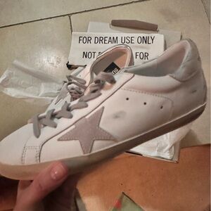 Golden Goose Super Star Unisex Clsssic NIB Suede White Sneakers with Gray Laces